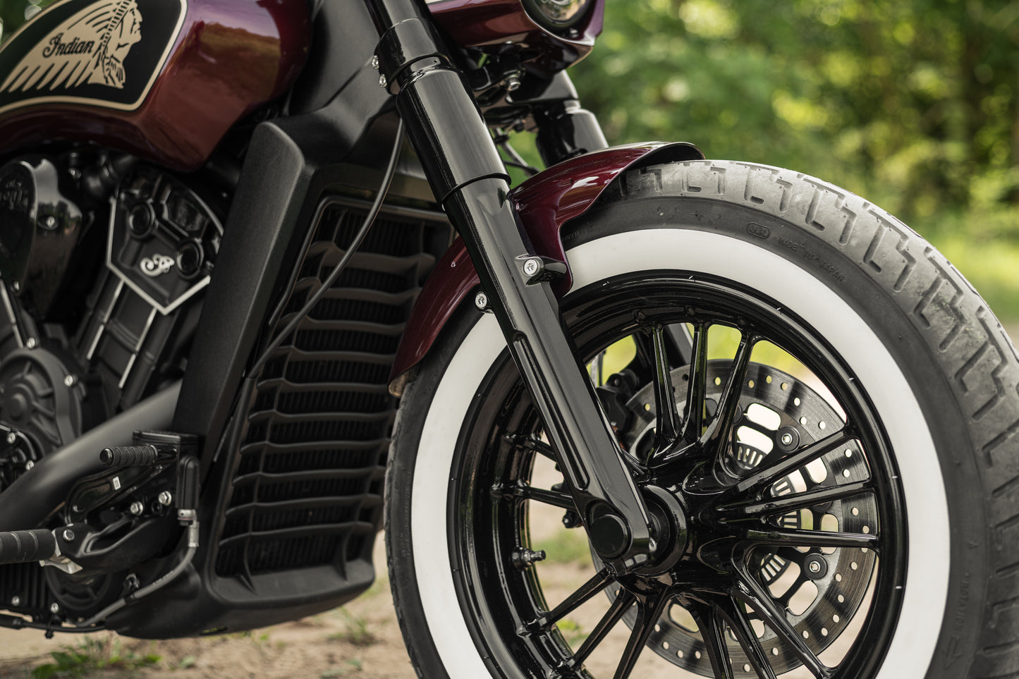 Indian Scout 2015-Later "Tomahawk" Series Font Fender